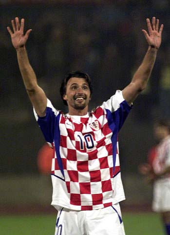 穆里尼奥：执教与评论教练是两回事，而评论别人总是容易的（穆里尼奥：执教与评教两码事，议论他人永远更容易）