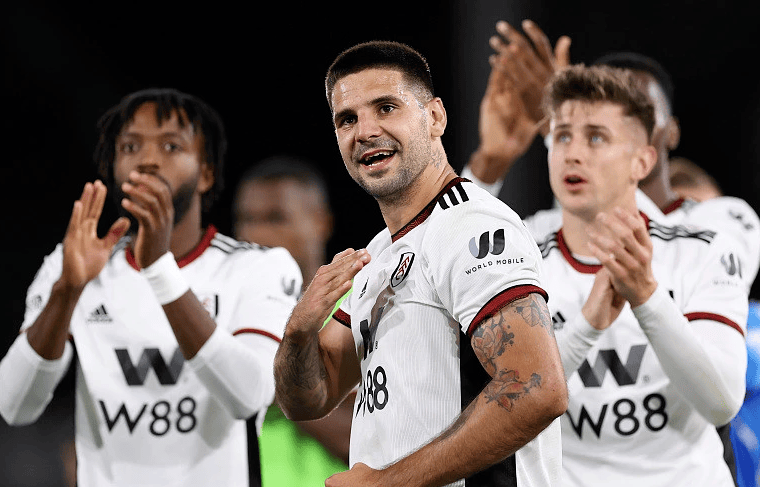 国安夺冠晋级亚冠精英附加赛，保底奖金80万美元背后的机遇与挑战（国安封王挺进亚冠精英附加赛：80万美元保底奖金的机遇与考验）