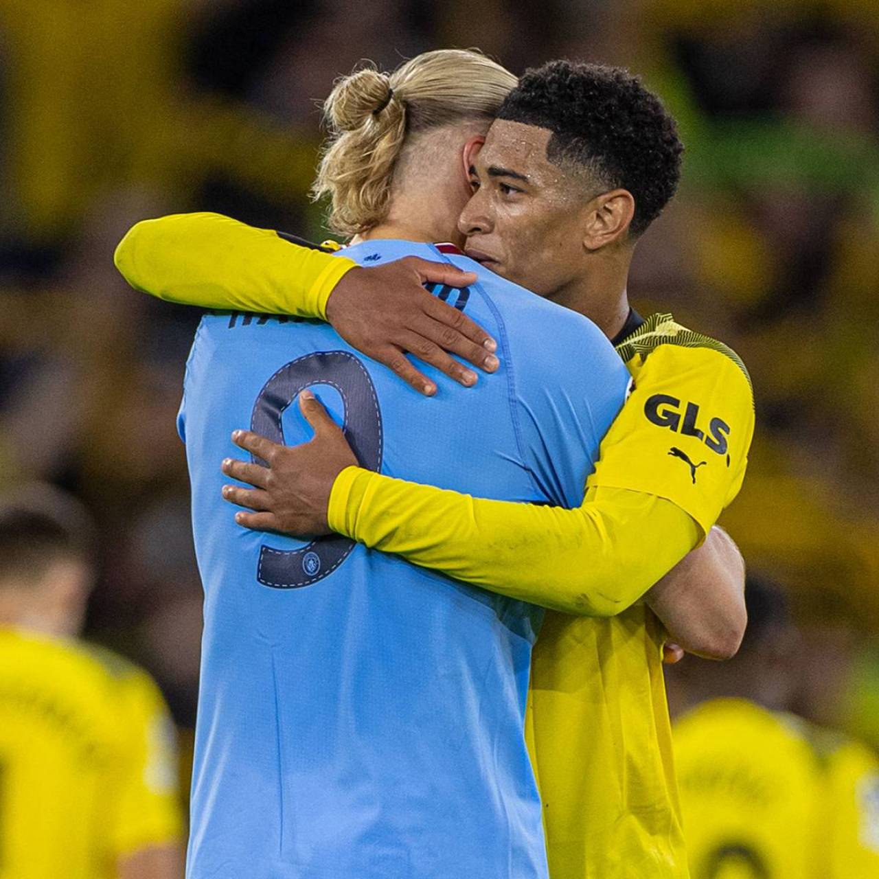 加斯佩里尼烦恼，罗马面临考验，一月魔鬼赛程，冬窗引援势在必行（魔鬼一月压境，加斯佩里尼犯难；罗马迎大考，冬窗补强刻不容缓）